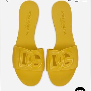 Dolce & Gabbana Yellow Interlock Logo Rubber Slides Beachwear Slippers Size 6